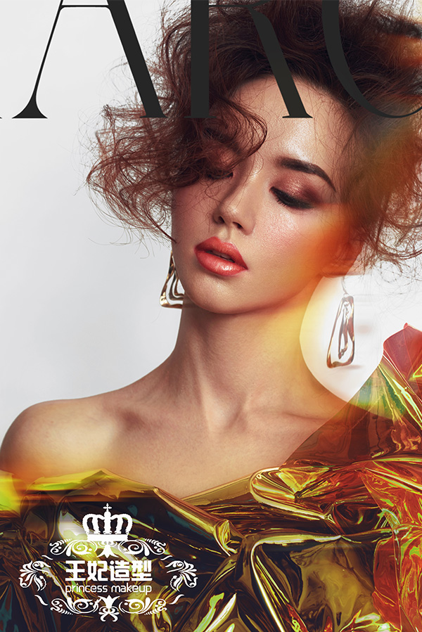 �����Ļ�ױ���¶�